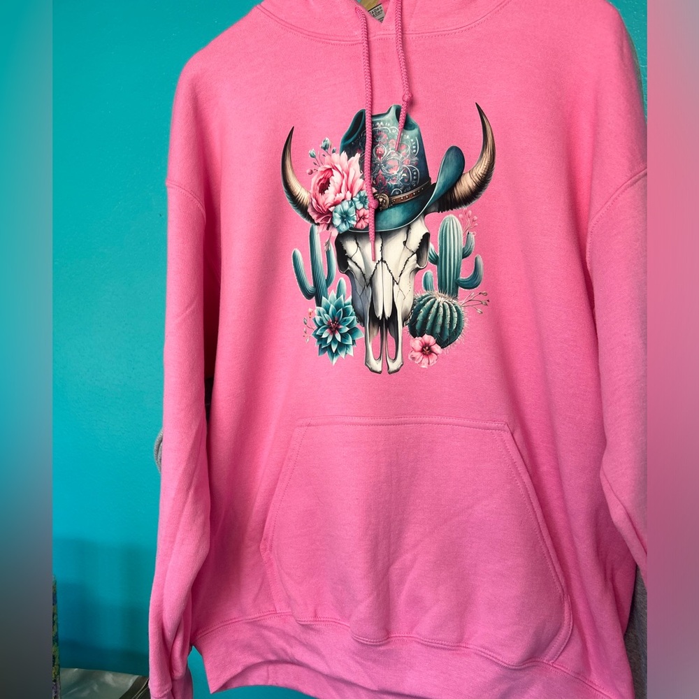 Gilden pink cow hoodie